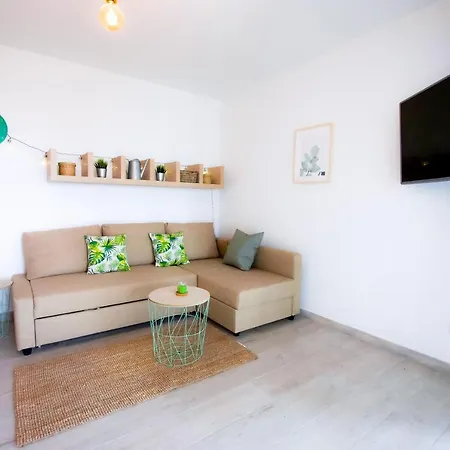 Apartment Book Jet - Style & Comfort *